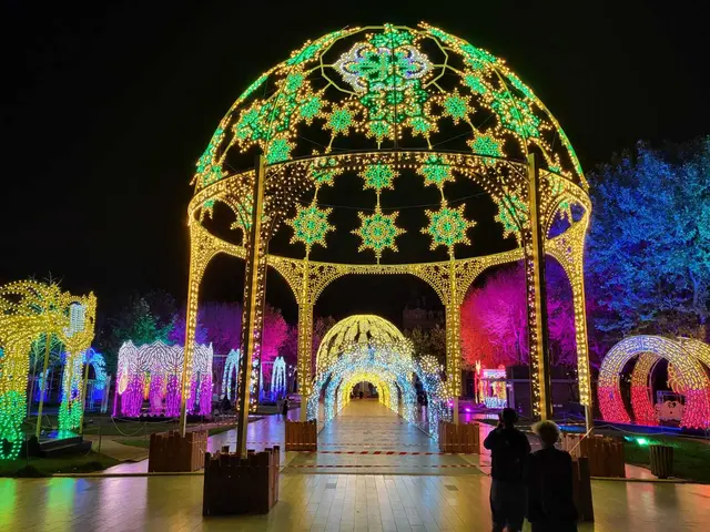 Lichtinstallation am Place Jean Jaures | Foto: Amicale Béziers e.V.