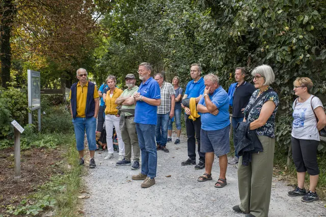 Die Gruppe während der Führung | Foto: Foto: NABU östl. Kraichgau | Nils Schlatter