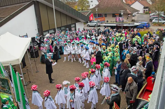 Faschingsauftakt vor dem Rathaus | Foto: GCV
