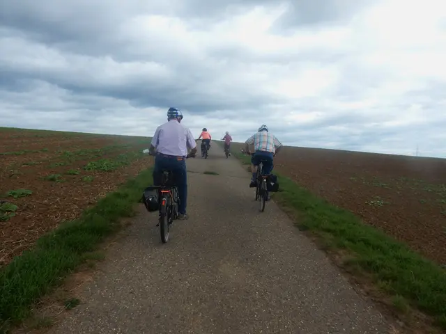 vor Erligheim gings nochmal bergauf | Foto: E. Rosendorf