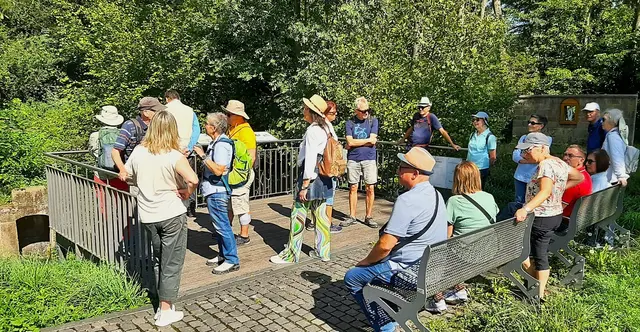 Wissenswertes gibt es von dem ehemaligen Stadtarzt Johann Eisenmenger geschriebenen Buches über die Heilkraft des Leberbrunnens zu berichten.  | Foto: Isolde Reitz