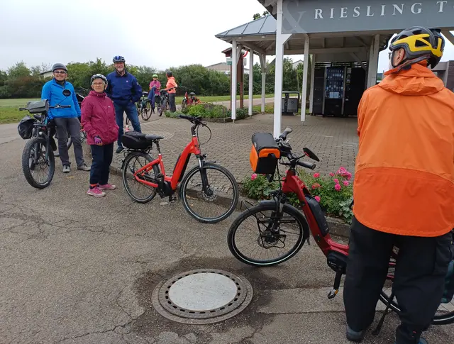 Beim ersten Halt war alles noch trocken | Foto: E. Rosendorf