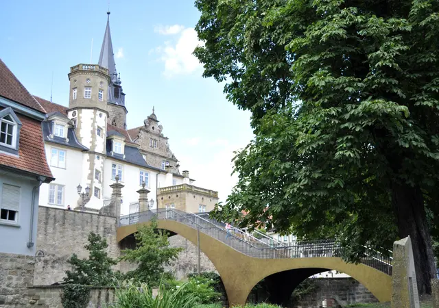 Und schon sind wir wieder am Schloss. | Foto: Daniela Somers