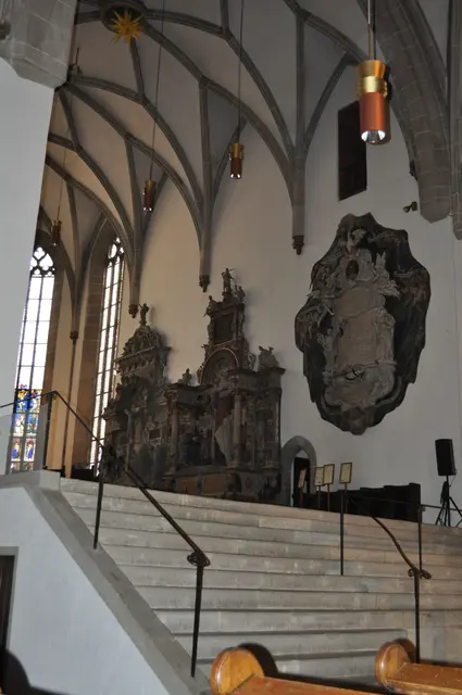 Aufgang zum Chor. | Foto: Daniela Somers