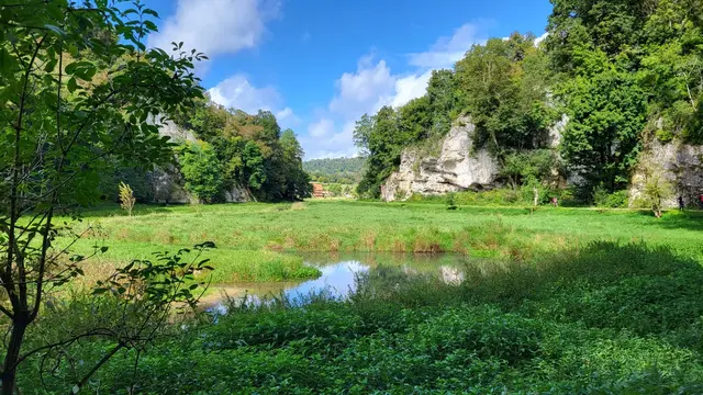 Die Wanderung neigt sich dem Ende zu.  
Die Wanderer haben 18 km geschafft und dürfen sich bald auf ein schönes Abendessen im Hotel freuen.  
Morgen geht's weiter 😊.  | Foto: Petra Schüssler 