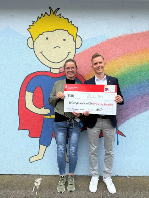 Bild: von links: Nadja Walch und Jonas Banar  | Foto: (Quelle: Stiftung)