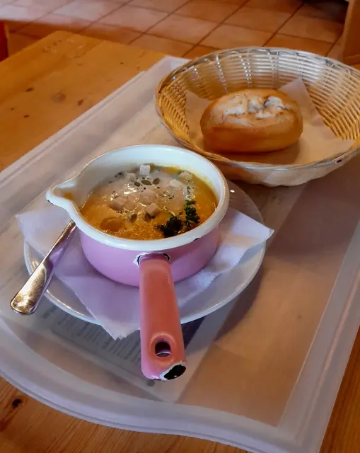 Kürbissuppe, der passende Abschluss einer Herbstwanderung | Foto: WandernGabyErich