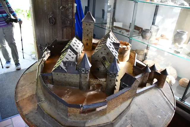 Ein tolles Model der Burg, wie sie einmal aussah. | Foto: JuKo
