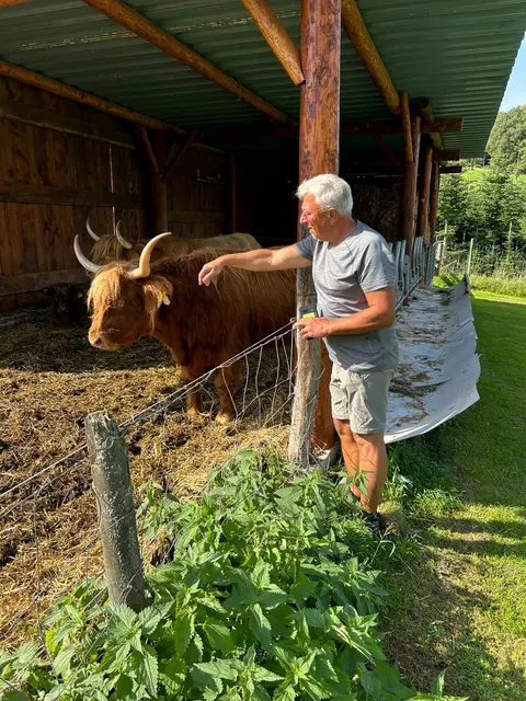 Der Kuhflüsterer | Foto: Albverein Weinsberg