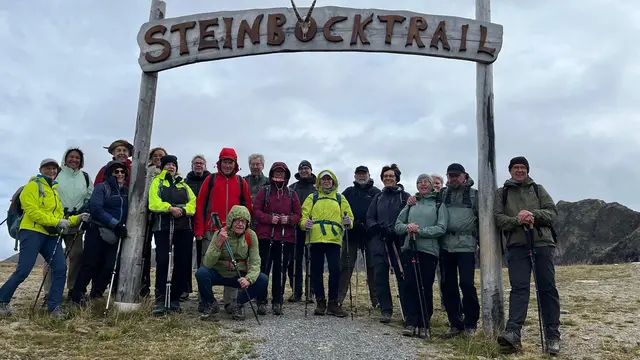 Gruppe 2 noch immer gut gelaunt bei noch immer frischem Wetter! | Foto: privat Sibylle und Robert Tröber