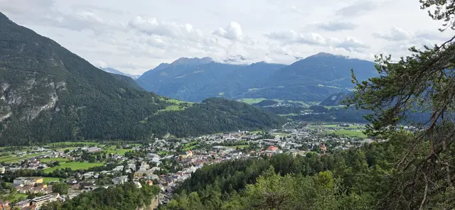 Aussicht vom Wetterkreuz aus. | Foto: privat Sibylle und Robert Tröber