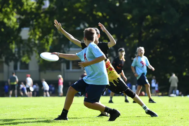 Abwurf während des Spiels. | Foto: TV Bad Rappenau