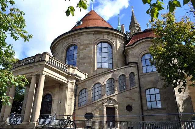 Die Kirche von der Rückseite | Foto: Daniela Somers