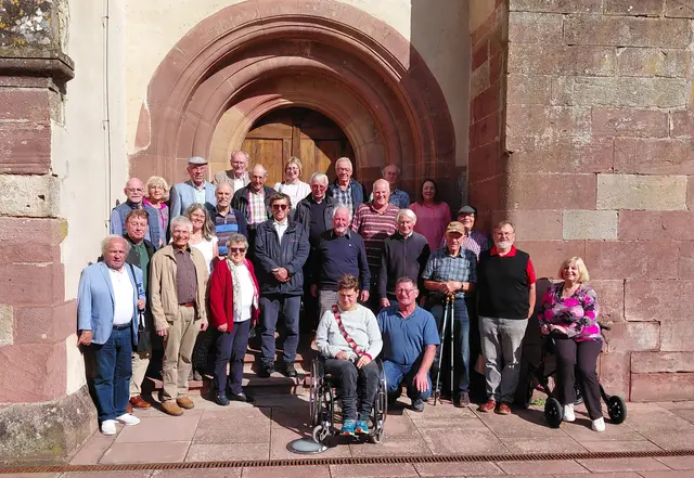 Mitglieder und Freunde der Pfarrer Mayer-Gesellschaft auf ihrem Ausflug durchs Taubertal. | Foto: privat