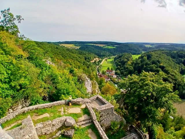 Die Landschaft liegt uns zu Füßen.   | Foto: sigischlottke