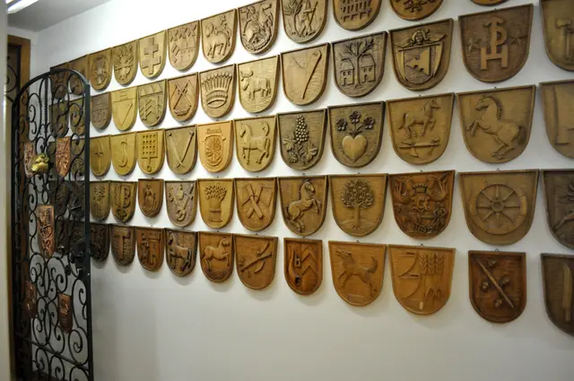 Hier sieht man die verschiedenen Wappen die zum Kuhländchen gehörten. | Foto: Daniela Somers