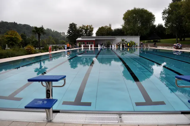 Noch ist niemand im Wasser. | Foto: Daniela Somers