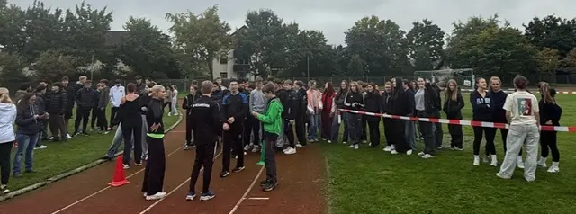 Spendenlauf zum Schuljubiläum am Hölderlin-Gymnasium Lauffen | Foto: Hölderlin-Gymnasium Lauffen