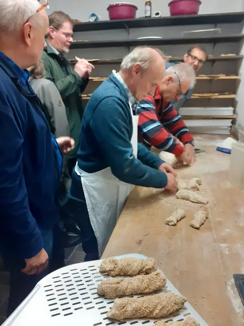 Leckere Wurzelsepp | Foto: in kontakt