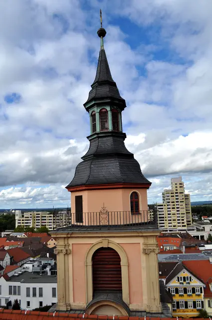 Blick vom Südturm auf den Nordturm | Foto: Daniela Somers