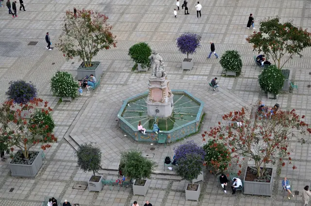 Marktbrunnen mit der Statue von Eberhard Ludwig. | Foto: Daniela Somers