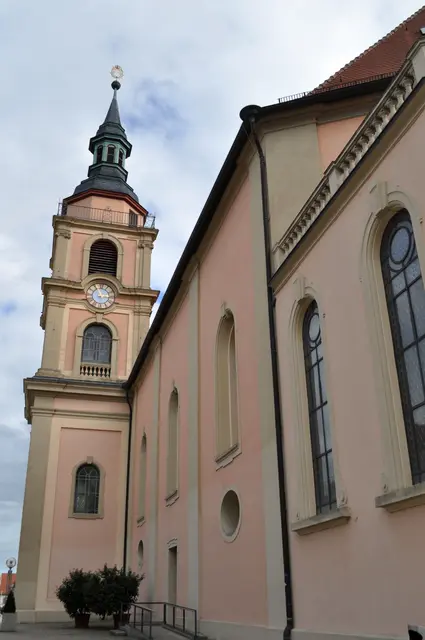 Einmal um die Kirche rum spaziert. | Foto: Daniela Somers