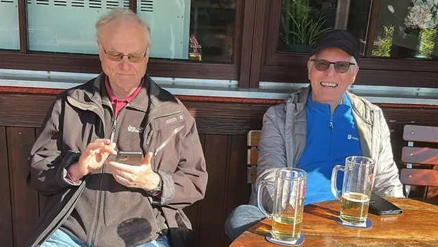 sie waren nicht beim radeln, dafür beim Abschluss | Foto: E. Rosendorf