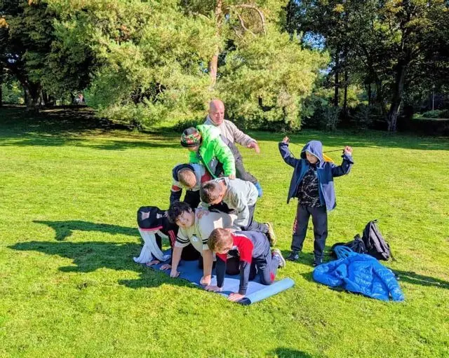 Menschen Pyramide  | Foto: Wr