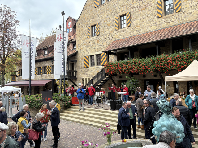 Der Weinbrunnen stand bei der Eröffnung im Mittelpunkt | Foto: MVG