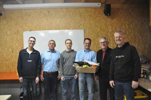 von links: Jens Blattert, Ulrich Blattert, Dennis Widmaier, Jens Widenmeyer, Wilfried Stephan, Andreas Grebe | Foto: gb