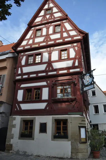 Das Gasthaus in dem der Schultheiß zuvor gewesen war, ist nicht mehr vorhanden. Aber man kann sich gut vorstellen, dass es so ähnlich ausgesehen hatte. | Foto: Daniela Somers