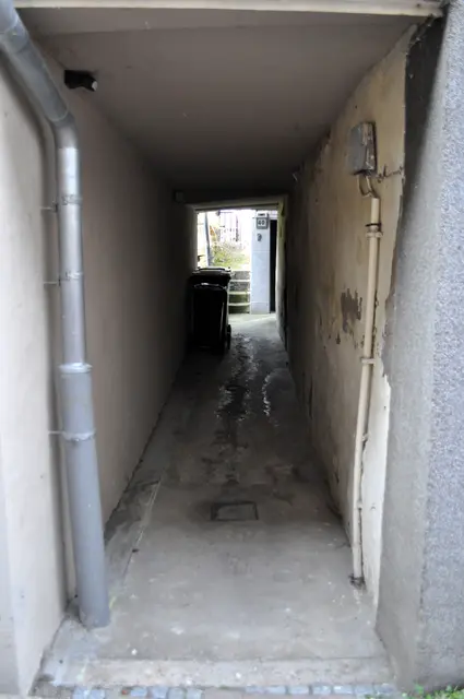 Durch schmale Gassen führte der Fluchtweg des Mörders | Foto: Daniela Somers