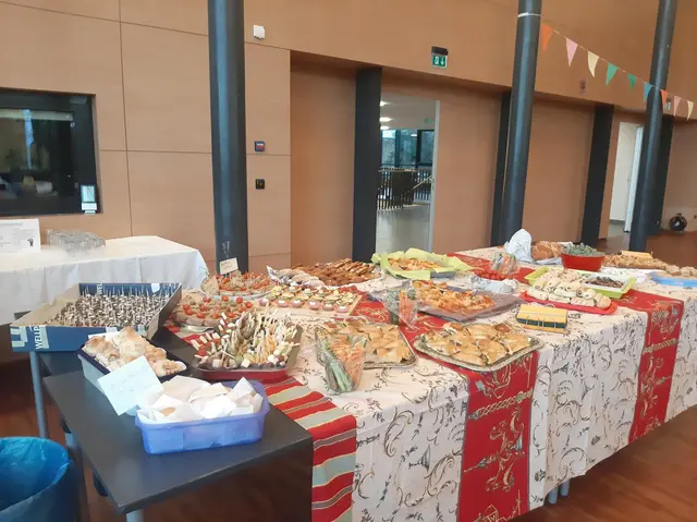 Einladend und üppig: Das Riesenbüffet ließ keine Wünsche offen | Foto: WiSe