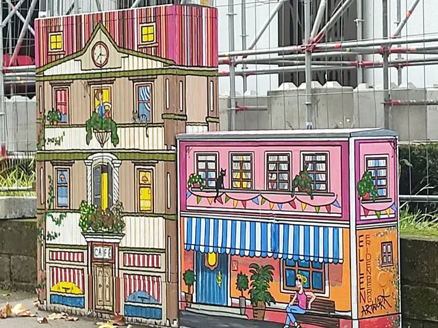 Diese zwei neu gestalteten Verteilerkästen sind echt klasse geworden! | Foto: Daniela Somers