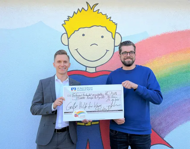 Bild: von links: Jonas Banar und Sebastian Krämer  | Foto: (Quelle: Stiftung)