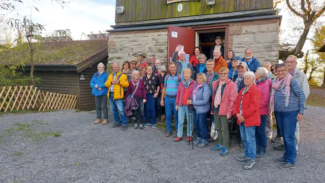 Wanderung beim Eselsbergturm bei Ensingen | Foto: Lieselotte Weiß