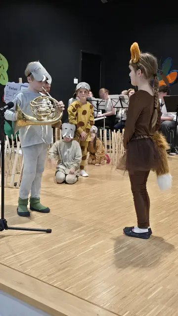 . .  . der Elefant . . .  | Foto: A.S.