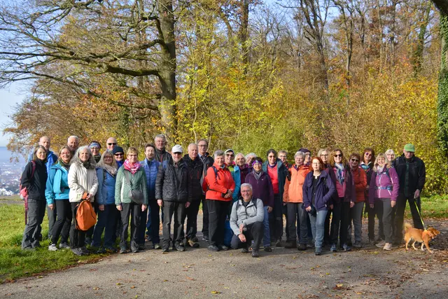 Ein Tag wie gemacht zum Wandern. Das dachten sich auch die 34 Teilnehmer der Mittwochswanderung des Schwäbischen Albvereins Weinsberg. | Foto: Michael Harmsen