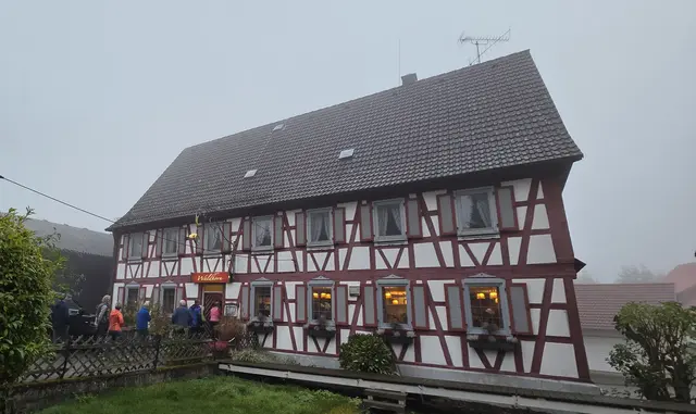 Abschlusseinkehr in Finsterrot. | Foto: privat Sibylle Tröber