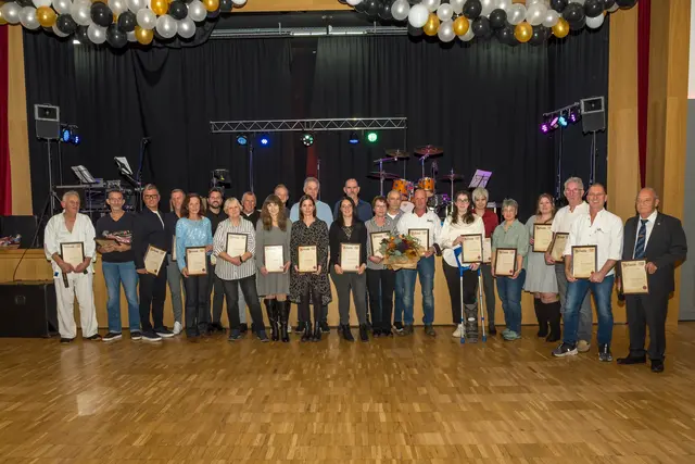 Vereinsinterne Ehrungen für langjährige Mitglieder beim Goju-Ryu Karate Verein Eppingen | Foto: Karateverein Eppingen