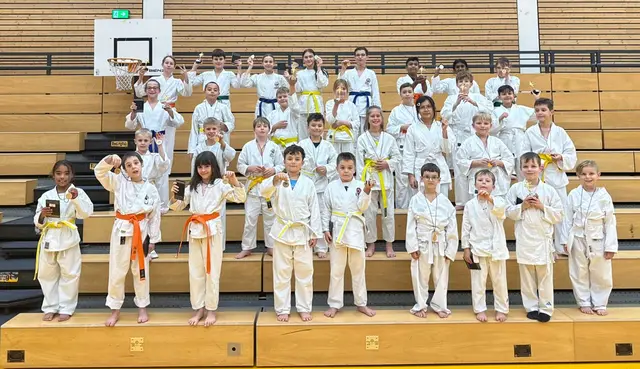 Stolze Karateka nach erfolgreichem Wettkampf | Foto: Goju-Kai-Dojo Heilbronn e.V.