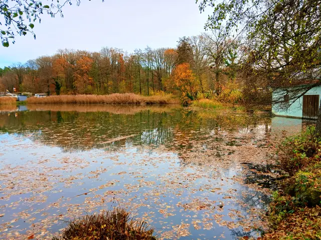 Am See befindet sich auch ein Campingplatz.   | Foto: sigischlottke