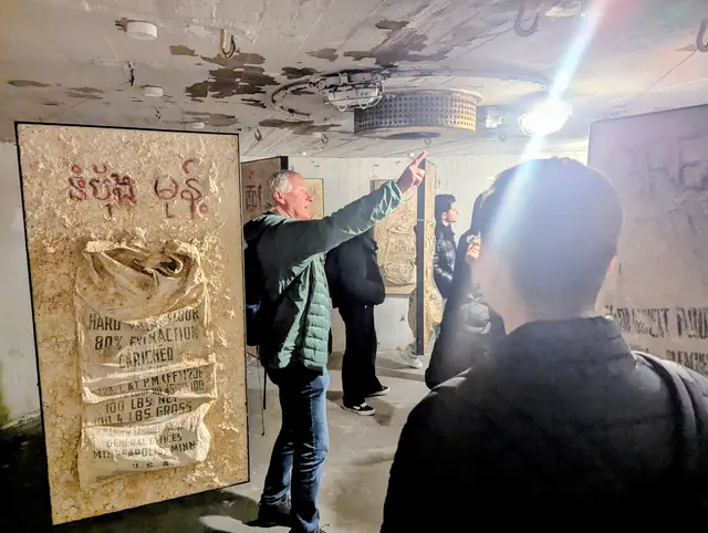 Besonders eindrucksvoll war das Betreten des nahezu unveränderten Innenraums. | Foto: Helene-Lange-Realschule