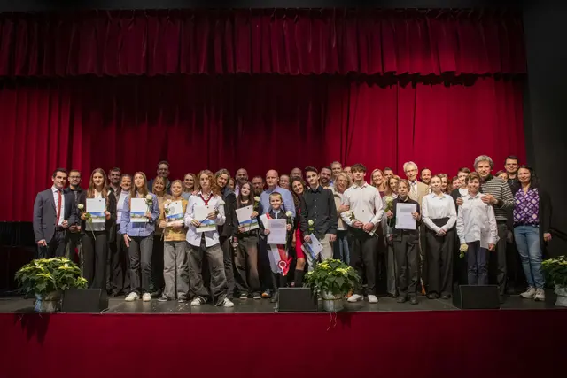 Foto: Bilder sind urheberrechtlich geschützt und dürfen nur mit Genehmigung der Freien Schule Anne-Sophie kopiert, vervielfältigt und weitergegeben werden.