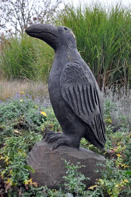 Auch im Kreisverkehr zu sehen: Der Krabbe. Er steht für die Unterheinrieter und Oberheinrieter. Einer der Namen bei denen die zugehörige Geschichte wohl verloren gegangen ist. | Foto: Daniela Somers