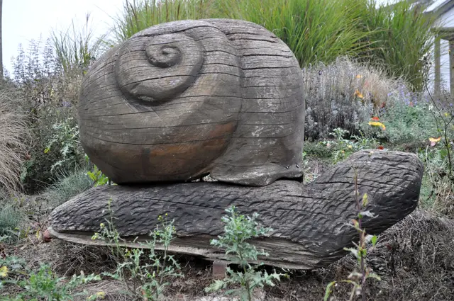 Die Schnecke ist der Spitzname der Vorhofer. Warum, weiß wohl niemand mehr. Auch im Kreisverkehr zu sehen. | Foto: Daniela Somers