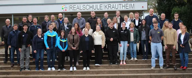 Die Teilnehmer an der Jobs-4-U-Messe mit Schulleitung und BO-Verantwortlichen der Realschule Krautheim | Foto: RSK