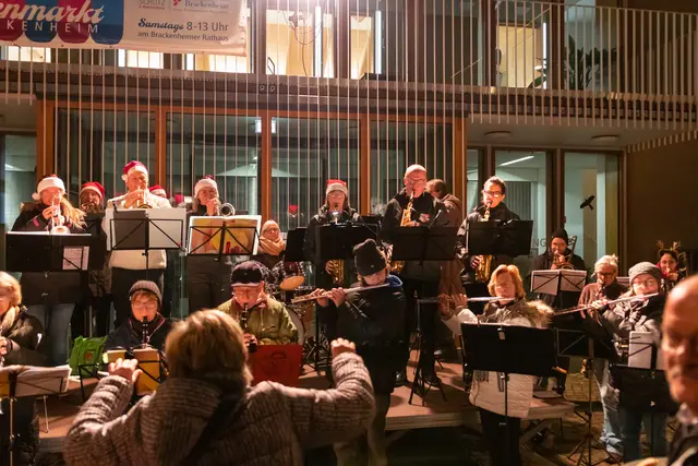 Die Bläserklasse für Erwachsene zusammen mit Let's Play | Foto: Stefan Seiz