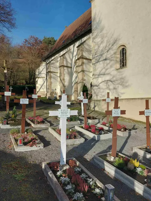 Kirchhof in Ailringen | Foto: Thomas Raisig