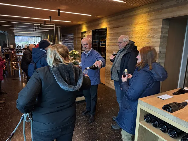 Der Senior als Gastgeber | Foto: Uwe Grobshäuser